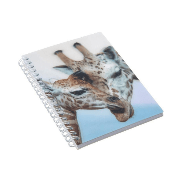 Zvezek s 3D sliko žirafa